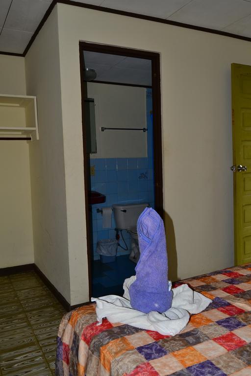 Hotel Sierpe River Phòng bức ảnh