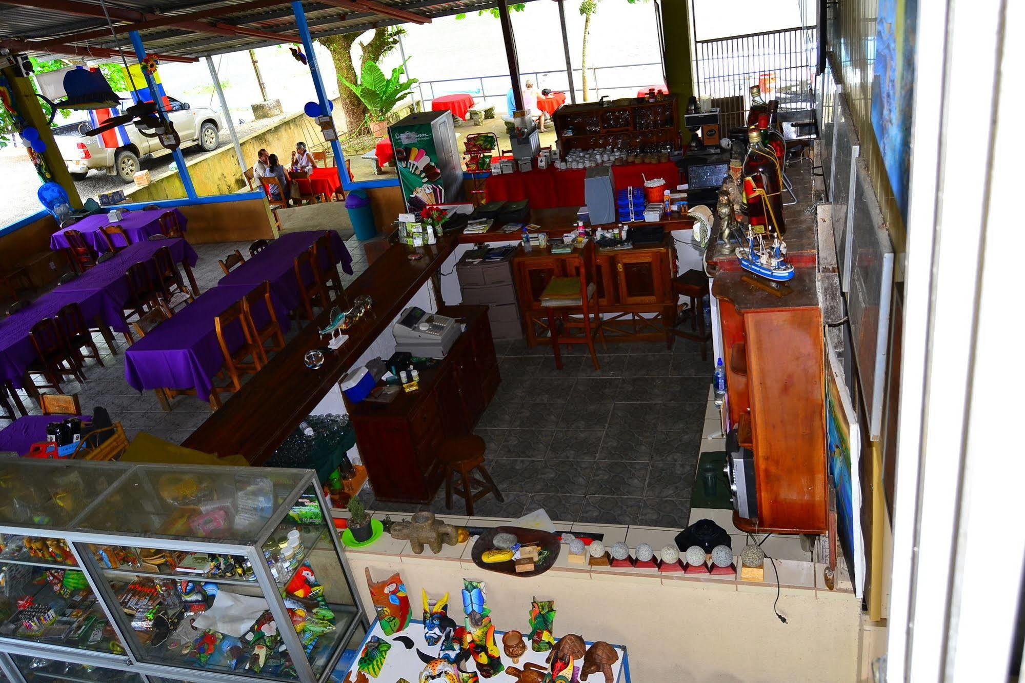 Hotel Sierpe River Ngoại thất bức ảnh