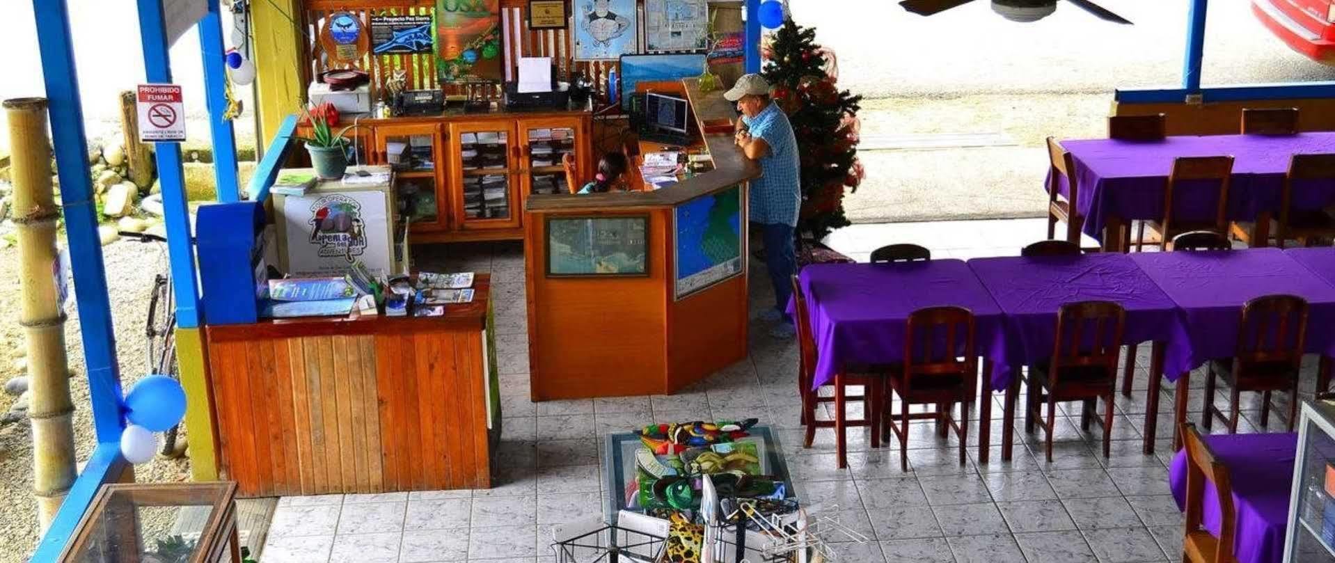 Hotel Sierpe River Ngoại thất bức ảnh